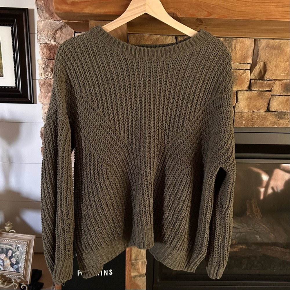 Braided Cable ChenillePullover XXL (Junior Sizing) Green‎ Sweater - Picture 2 of 15